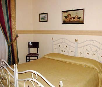Beb Rosy Couette-café Naples
